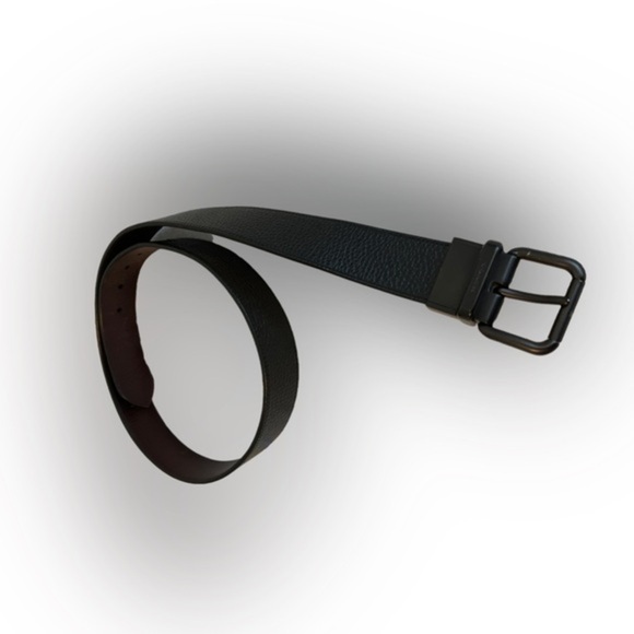 LCOACH textured leather reversible belt  Brown/Black *EUC* - Picture 2 of 2